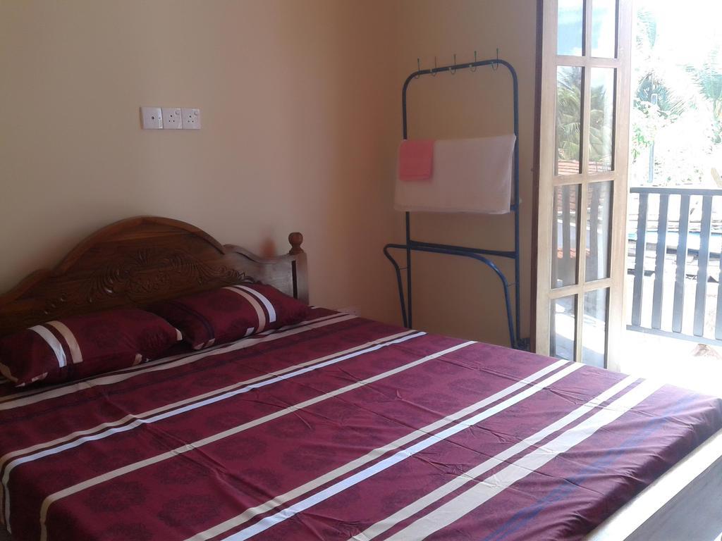 Aurora - Negombo Budget Hostel Εξωτερικό φωτογραφία