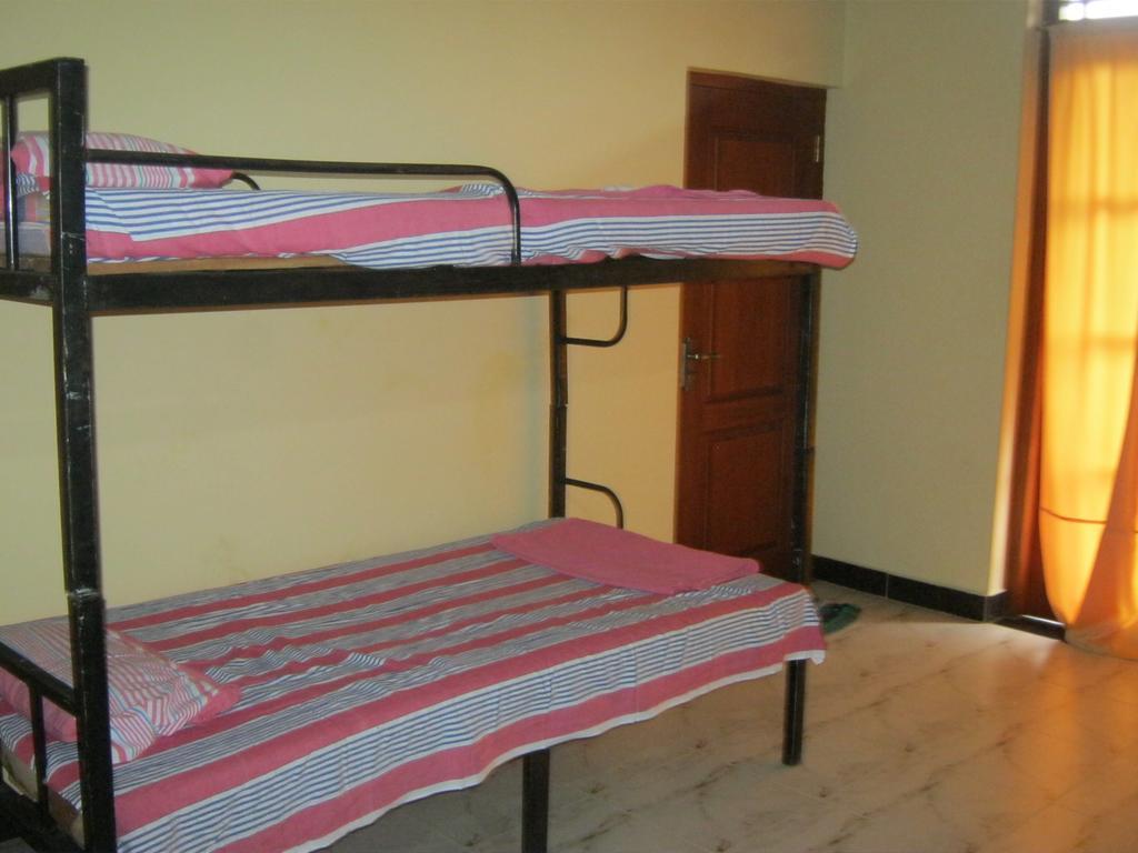 Aurora - Negombo Budget Hostel Δωμάτιο φωτογραφία