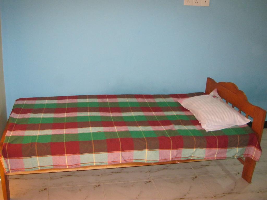 Aurora - Negombo Budget Hostel Δωμάτιο φωτογραφία