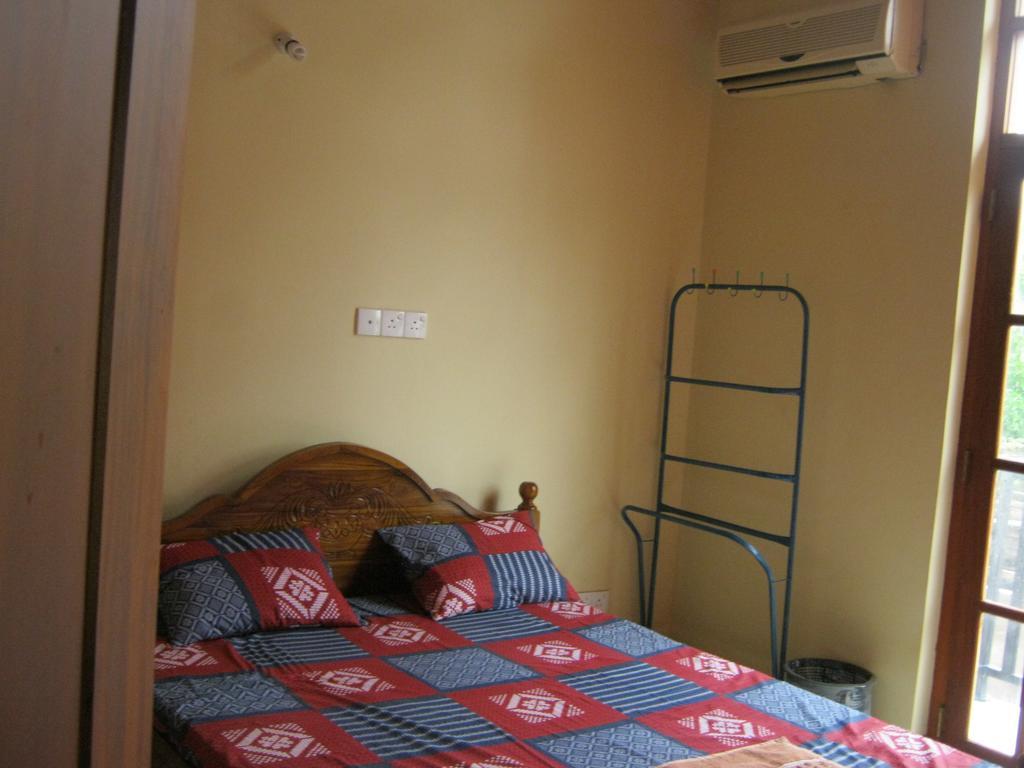 Aurora - Negombo Budget Hostel Δωμάτιο φωτογραφία
